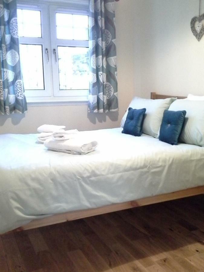 Modern Leith Apartment. Edinburgh Bagian luar foto